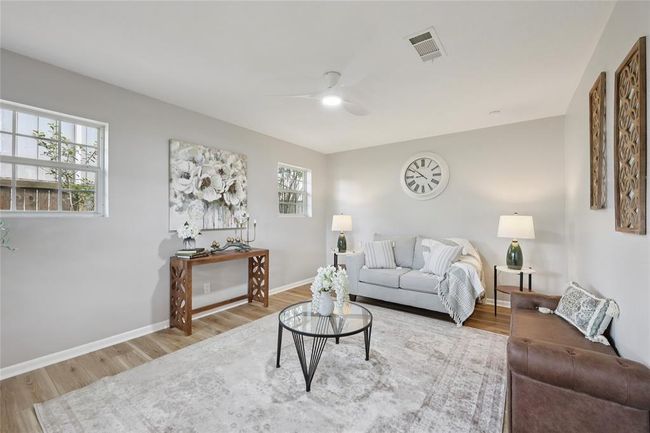 1008 N 30 Th St, House other with 4 bedrooms, 2 bathrooms and 2 parking in Nederland TX | Image 6