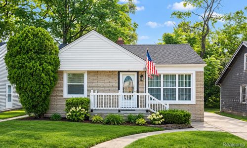 15430 Bramell St, Detroit, MI, 48223-1404 | Card Image