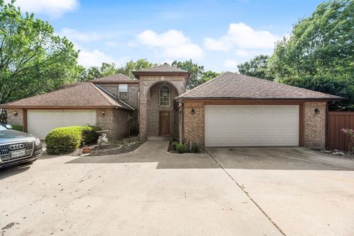 115 Idle Creek Ct, Desoto, TX, 75115-5286 | Card Image