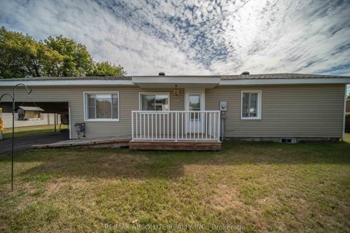 53 John St, Prescott Russell, ON, K0A2M0 | Card Image