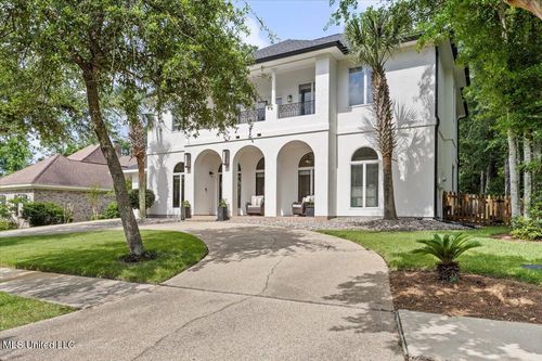 7387 Live Oak Way, Pass Christian, MS, 39571-8021 | Card Image