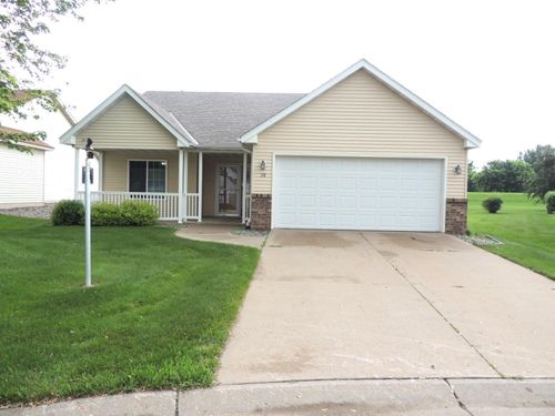 38 Glenview Loop, Saint Cloud, MN, 56303-4865 | Card Image