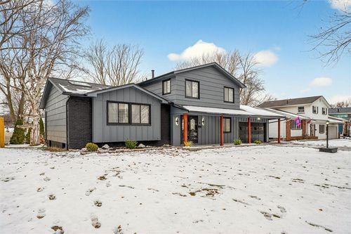 9 Wingate Dr, Gates, NY, 14624-2642 | Card Image