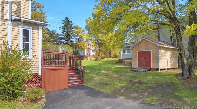 25 Central St, House other with 5 bedrooms, 3 bathrooms and null parking in Campbellton NB | Image 5
