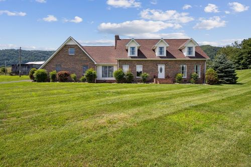 6929 Finney Rd, Honaker, VA, 24260-7312 | Card Image
