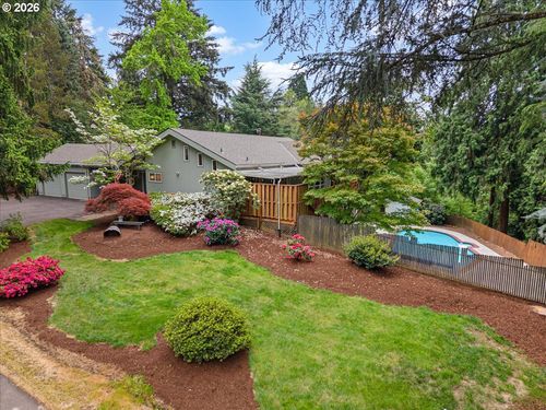 3088 Se Camwal Dr, Hillsboro, OR, 97123 | Card Image