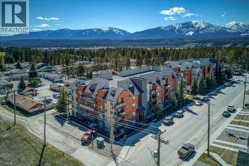 310-4884 Stanley St, Radium Hot Springs, BC, V0A1M0 | Card Image
