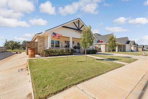 450 Big Sky Loop, Buffalo Gap, TX, 79508 | Card Image