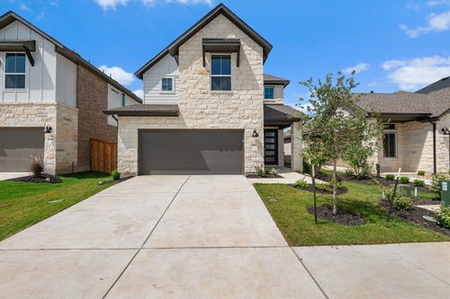 1097 N Roger Hanks Pkwy, Dripping Springs, TX, 78620-3296 | Card Image