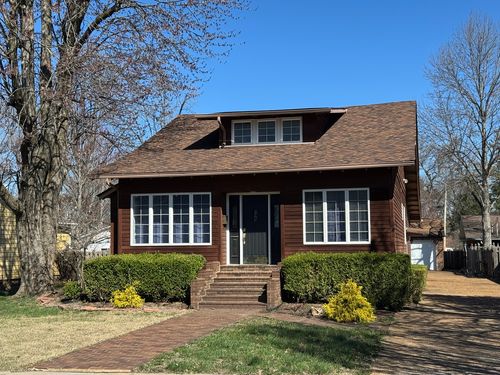 403 Mitchell St, Benton, IL, 62812-1158 | Card Image