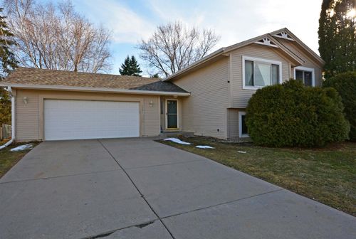 7581 23rd St N, Oakdale, MN, 55128-2234 | Card Image