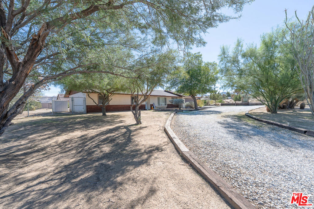 Residential in Yucca Valley 4