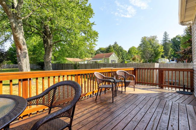 UNIT-23 - 7370 N Shore Dr, Condo with 2 bedrooms, 2 bathrooms and null parking in South Haven MI | Image 5