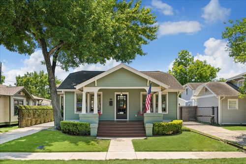 816 W Cottage St, Houston, TX, 77009-5203 | Card Image