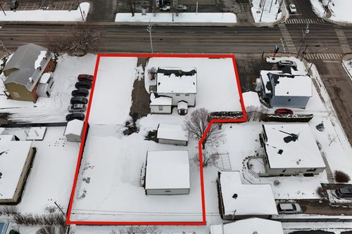 11094Z Boul Henri-Bourassa, Québec, QC, G1G3Y1 | Card Image