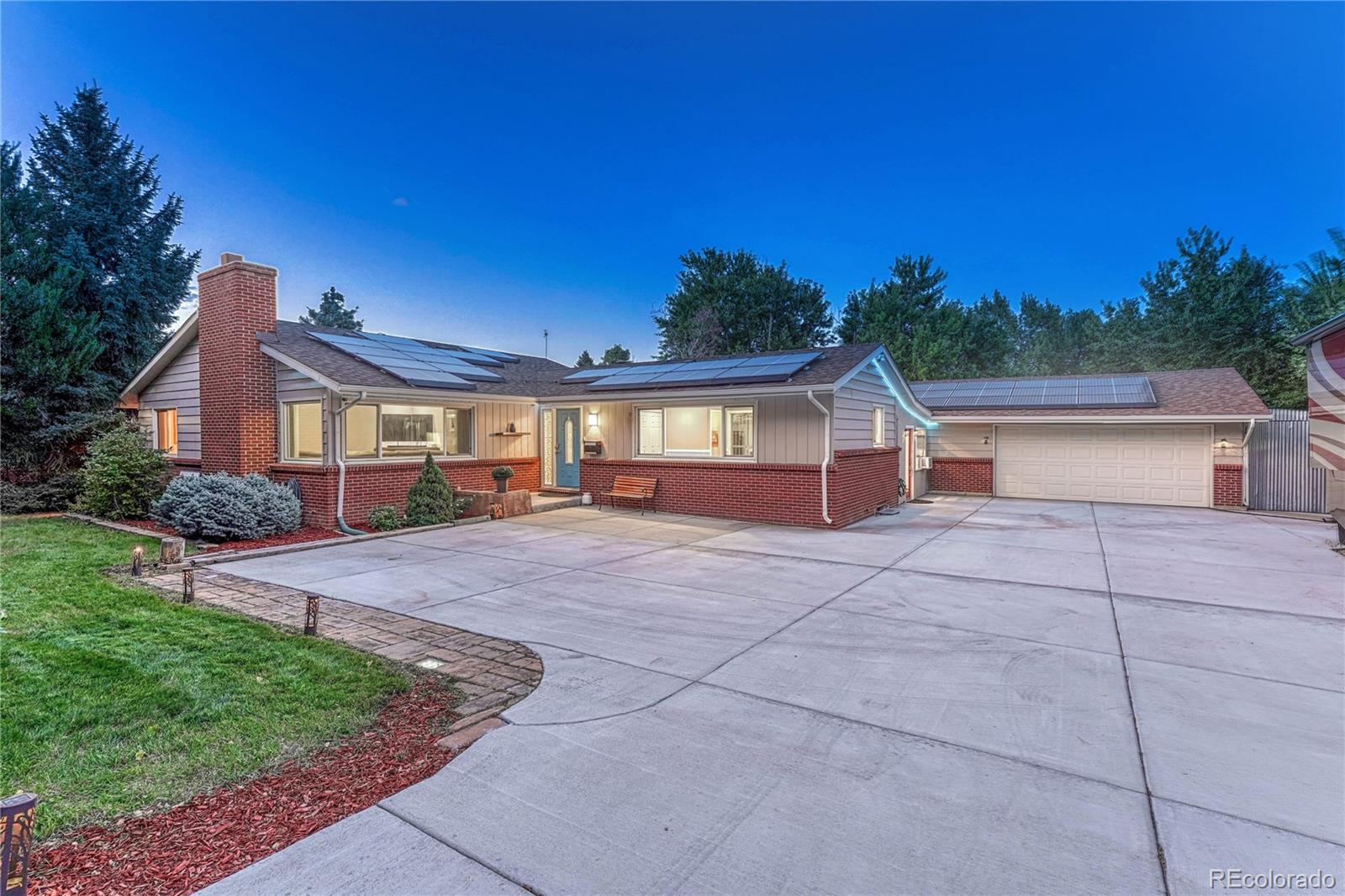Ridge Rd, Littleton, CO 80120