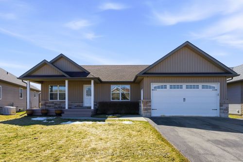 42 Arthur St, Colborne, ON, K0K1S0 | Card Image