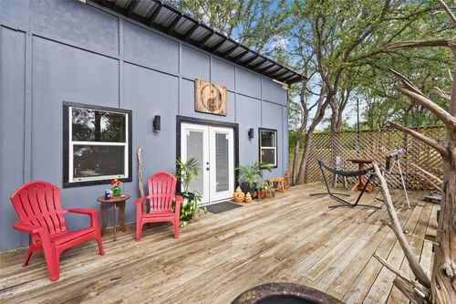 124 Valley Creek Dr, Cedar Creek, TX, 78612-4820 | Card Image