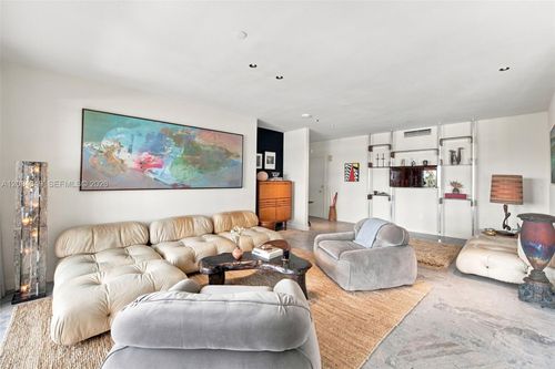 4e-16 Island Ave, Miami Beach, FL, 33139-1330 | Card Image