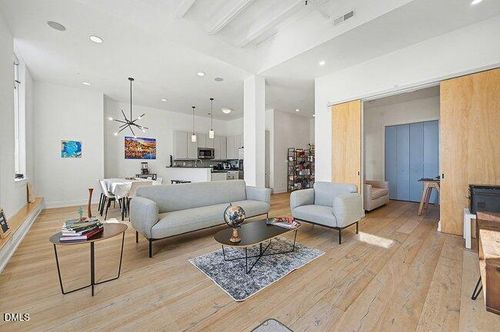 305-103 W Main St, Durham, NC, 27701-3667 | Card Image
