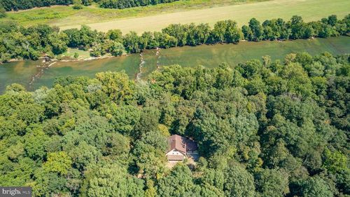 222 Barred Owl Ln, BOYCE, VA, 22620-2628 | Card Image