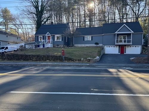 79 Burlington Rd, Bedford, MA, 01730-1307 | Card Image