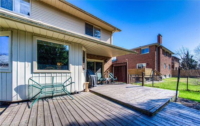 422 Forestlawn Rd, House other with 3 bedrooms, 3 bathrooms and 6 parking in Waterloo ON | Image 43