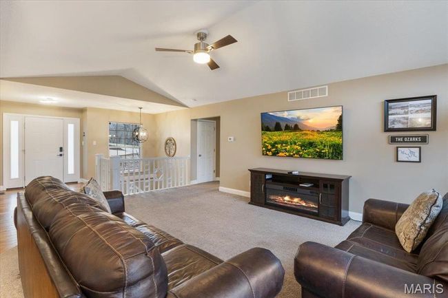 1500 Swiss Village Rd, House other with 1 bedrooms, 4 bathrooms and 2 parking in OSAGE BEACH MO | Image 6