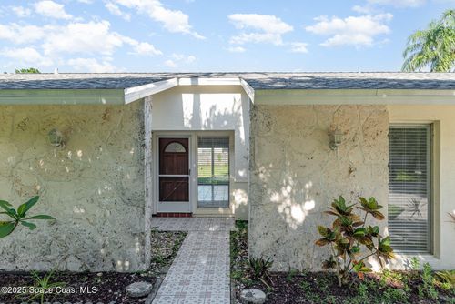 261 Edgewater Ave Se, Palm Bay, FL, 32909-3706 | Card Image