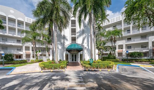 312-10750 Nw 66th St, Doral, FL, 33178-3772 | Card Image
