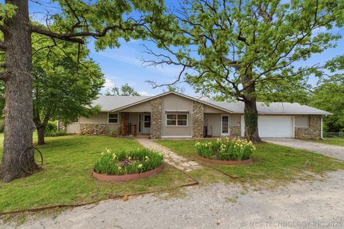 249 County Road 3309, Bartlesville, OK, 74003-1667 | Card Image