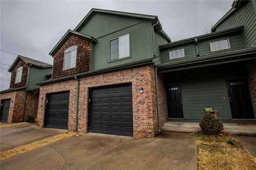 786 W Breeze Cv, Fayetteville, AR, 72703-1768 | Card Image