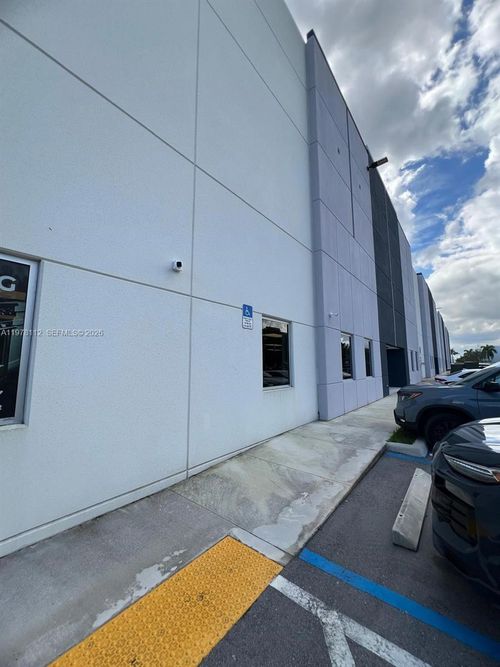 ste-109-6371 Nw 102nd Ave, Doral, FL, 33178-5067 | Card Image