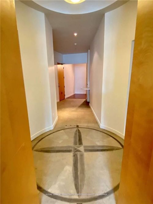 403-155 Dalhousie St, Toronto, ON, M5B2P7 | Card Image