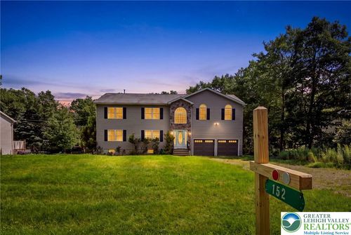 152 Granite Rd, Long Pond, PA, 18334-7775 | Card Image