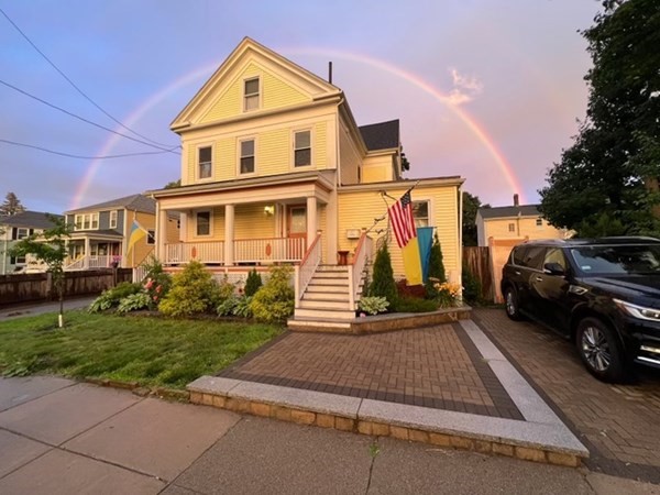 Washington St, Hyde Park, MA 02136