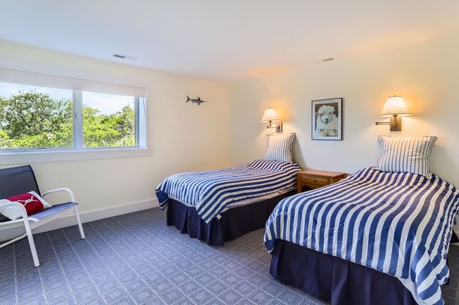 370 Lighthouse Rd, House other with 4 bedrooms, 3 bathrooms and null parking in Aquinnah MA | Image 38