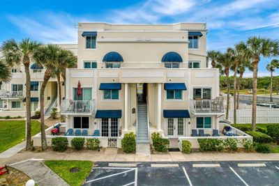 3312 - 8600 Ridgewood Avenue, Condo with 2 bedrooms, 2 bathrooms and null parking in Cape Canaveral FL | Image 1