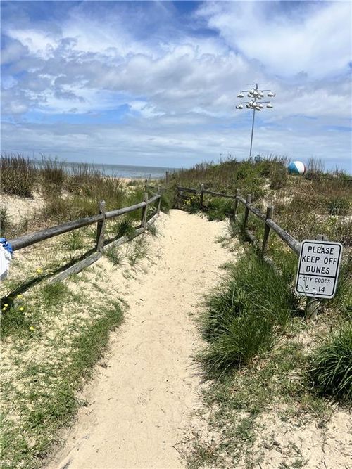 b-3720 Jefferson Blvd, Virginia Beach, VA, 23455-1638 | Card Image