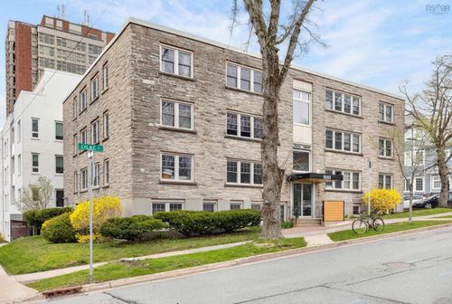 15-1510 Lilac St, Halifax, NS, B3H3W3 | Card Image