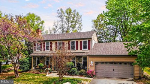 5602 Euphrates Ct, CENTREVILLE, VA, 20120-1558 | Card Image
