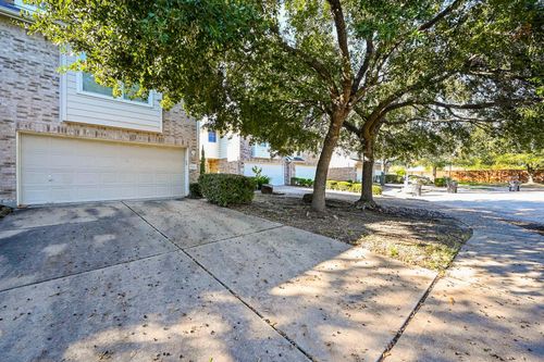 5123 Redemption Cir, Houston, TX, 77018-2037 | Card Image