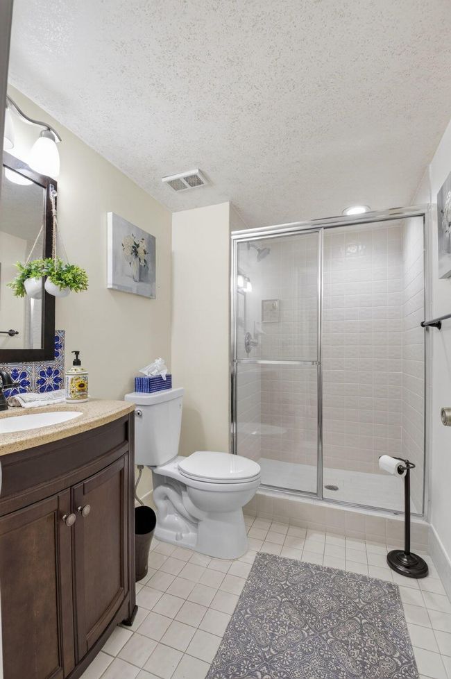 APT-8002 - 16000 Loch Katrine Trl, Condo with 2 bedrooms, 2 bathrooms and null parking in Delray Beach FL | Image 21