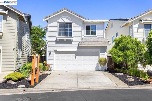 18786 Sydney Cir, Castro Valley, CA, 94546-2700 | Card Image