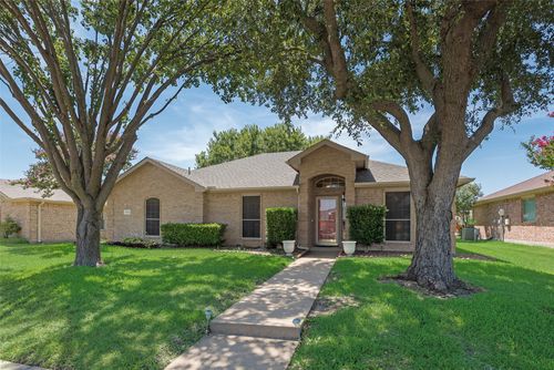103 N Rolling Meadows Dr, Wylie, TX, 75098-5160 | Card Image