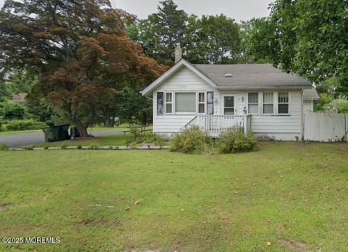 1009 Old Corlies Ave, NEPTUNE, NJ, 07753-3328 | Card Image