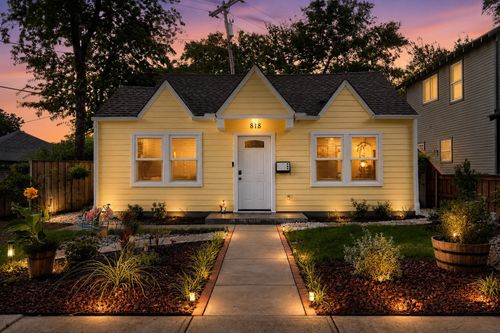 818 N Windomere Ave, Dallas, TX, 75208-3556 | Card Image
