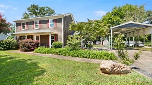 8809 Fairview Rd, Mint Hill, NC, 28227-7621 | Card Image