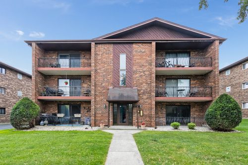 apt-1a-7925 Paxton Ave, Tinley Park, IL, 60477-6665 | Card Image