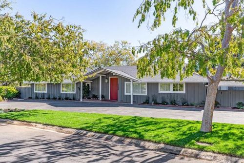  Old Ranch Road, Los Altos Hills, CA, 94024 | Card Image